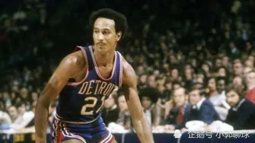 借默契的配 借默契的配