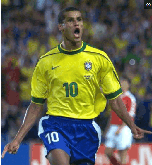 对运动员的 对运动员的