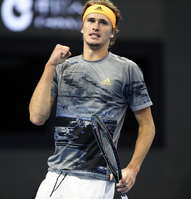 接连出手 接连出手